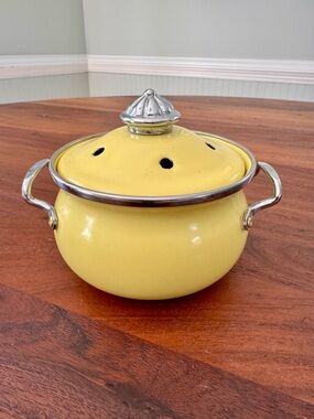 Vintage Lincoware Yellow Enamel Potpourri Simmer Pot W/lid Sunny Happy